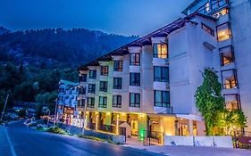 River Grand View Resort And Spa Manali - A River Side Property